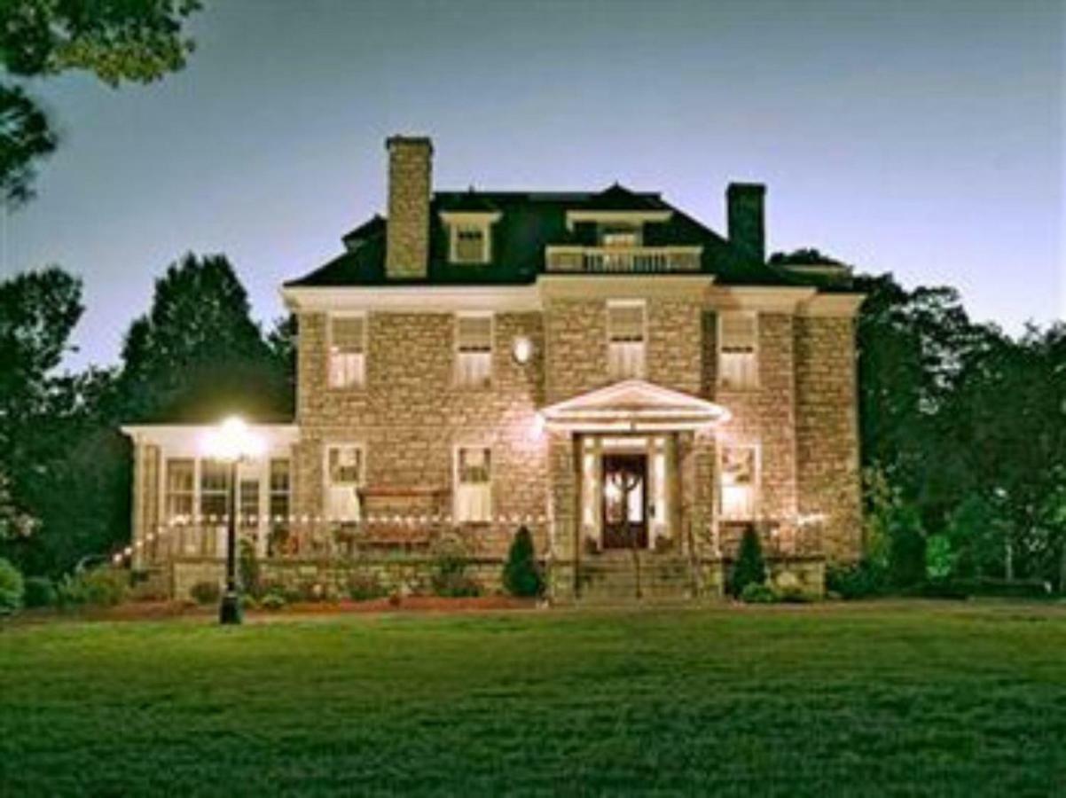 Hawthorn Bed And Breakfast Independence Exterior foto
